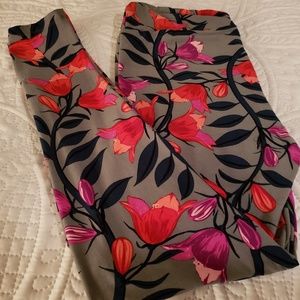 TC Lularoe Leggings